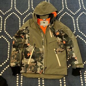Teen Boy Size 14/16 obermeyer ski jacket great condition Camo